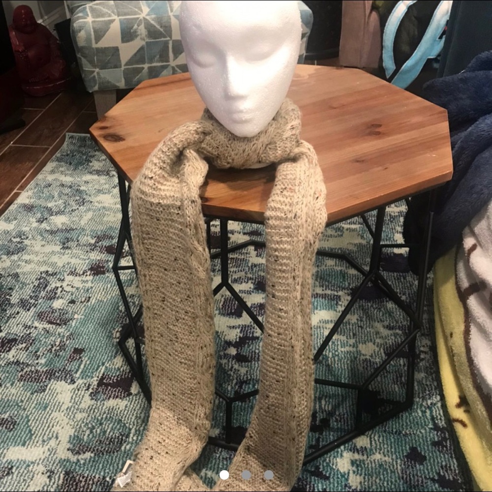 Universal Thread Brand Beige Knit Scarf